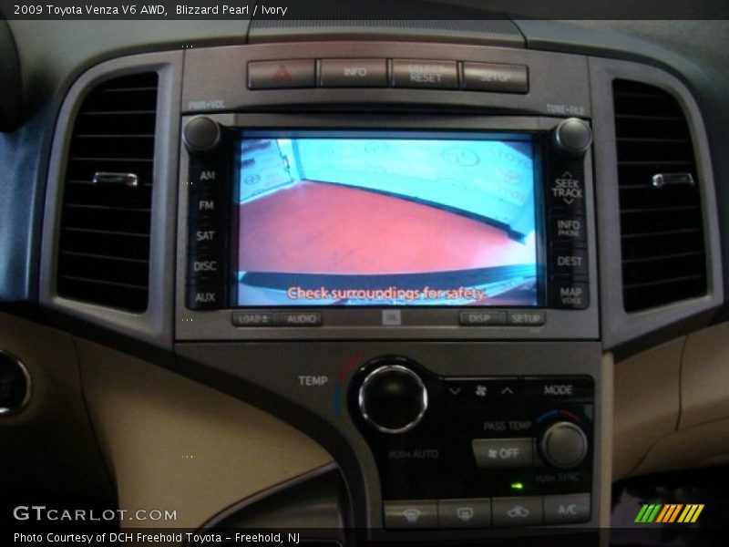 Blizzard Pearl / Ivory 2009 Toyota Venza V6 AWD
