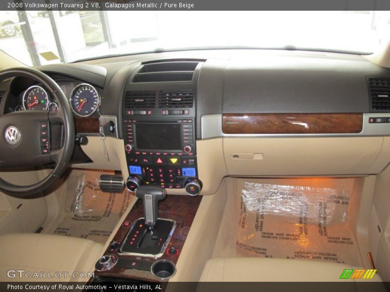 Galapagos Metallic / Pure Beige 2008 Volkswagen Touareg 2 V8