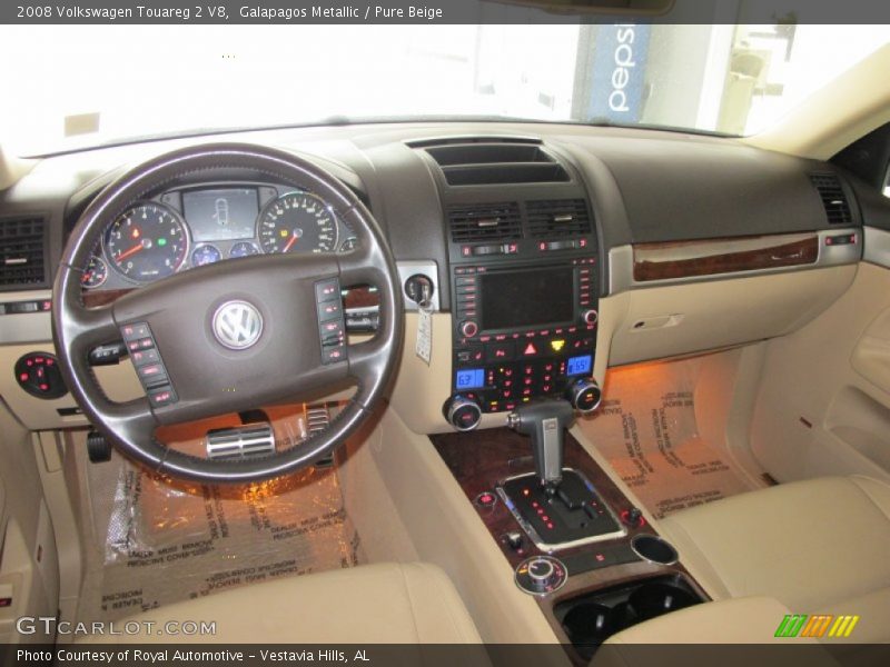 Galapagos Metallic / Pure Beige 2008 Volkswagen Touareg 2 V8