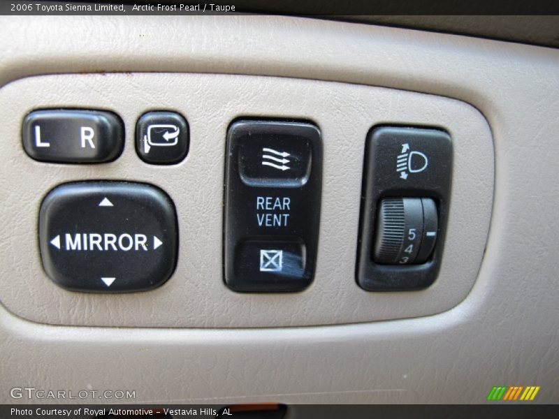 Arctic Frost Pearl / Taupe 2006 Toyota Sienna Limited
