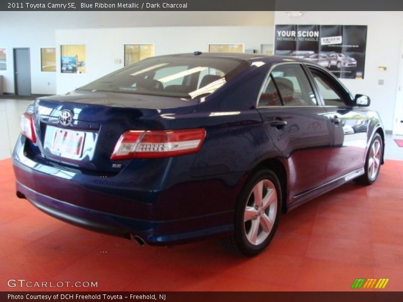 Blue Ribbon Metallic / Dark Charcoal 2011 Toyota Camry SE