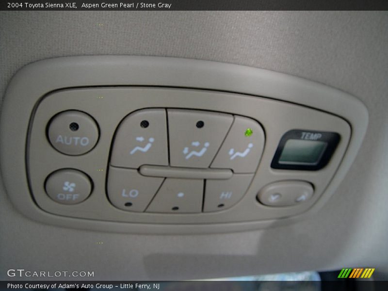 Aspen Green Pearl / Stone Gray 2004 Toyota Sienna XLE