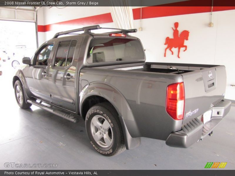 Storm Grey / Beige 2008 Nissan Frontier LE Crew Cab