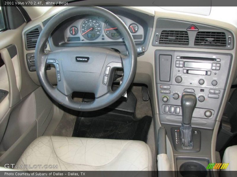 White / Beige 2001 Volvo V70 2.4T