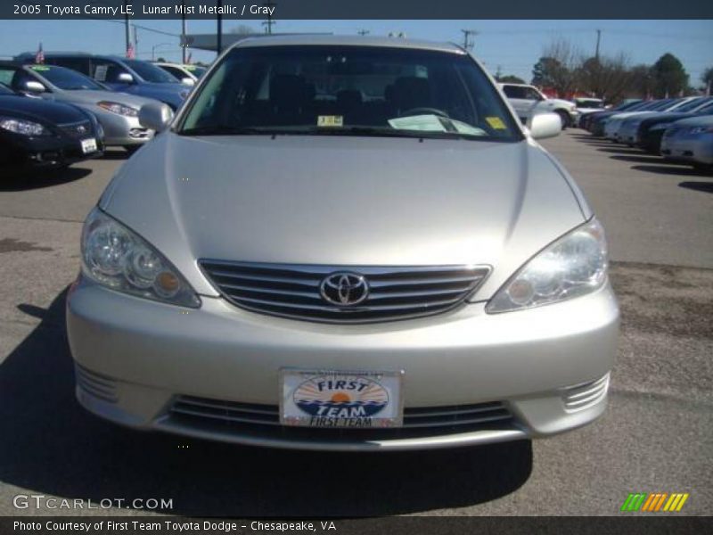 Lunar Mist Metallic / Gray 2005 Toyota Camry LE