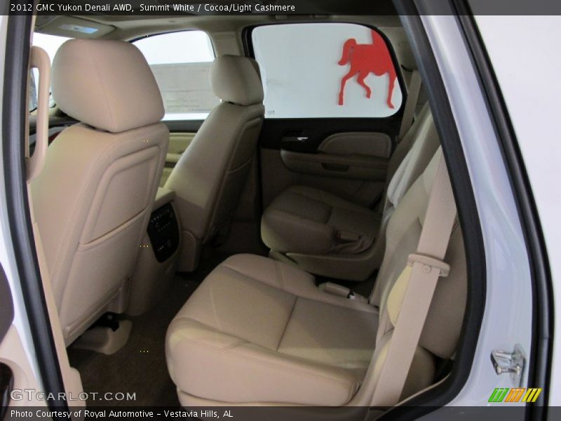 Summit White / Cocoa/Light Cashmere 2012 GMC Yukon Denali AWD