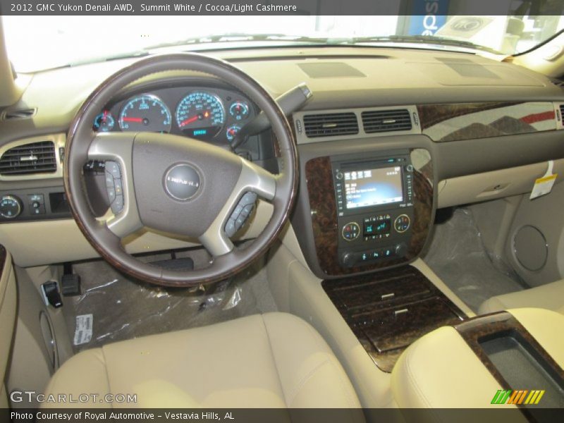 Summit White / Cocoa/Light Cashmere 2012 GMC Yukon Denali AWD