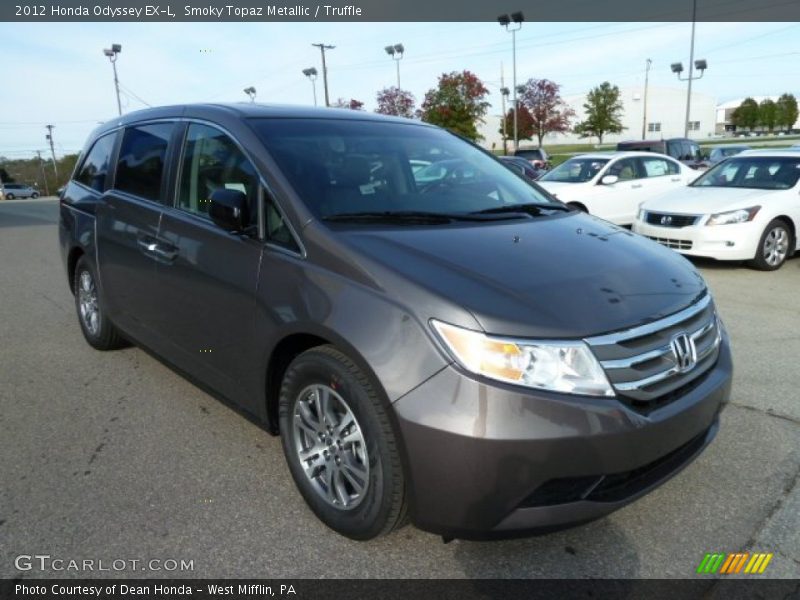 Front 3/4 View of 2012 Odyssey EX-L