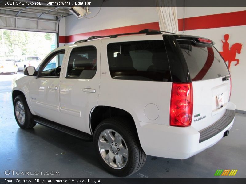 Summit White / Light Tan 2011 GMC Yukon SLT