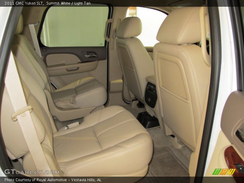 Summit White / Light Tan 2011 GMC Yukon SLT