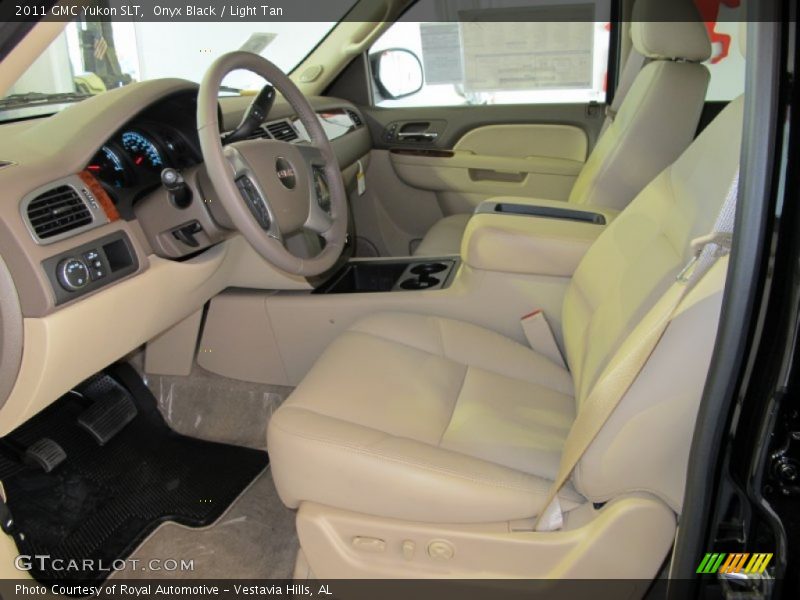 Onyx Black / Light Tan 2011 GMC Yukon SLT
