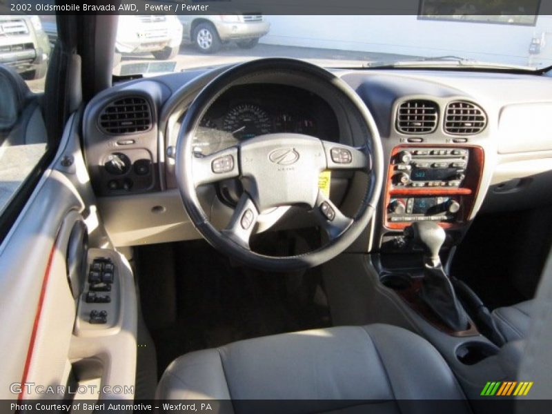 Dashboard of 2002 Bravada AWD