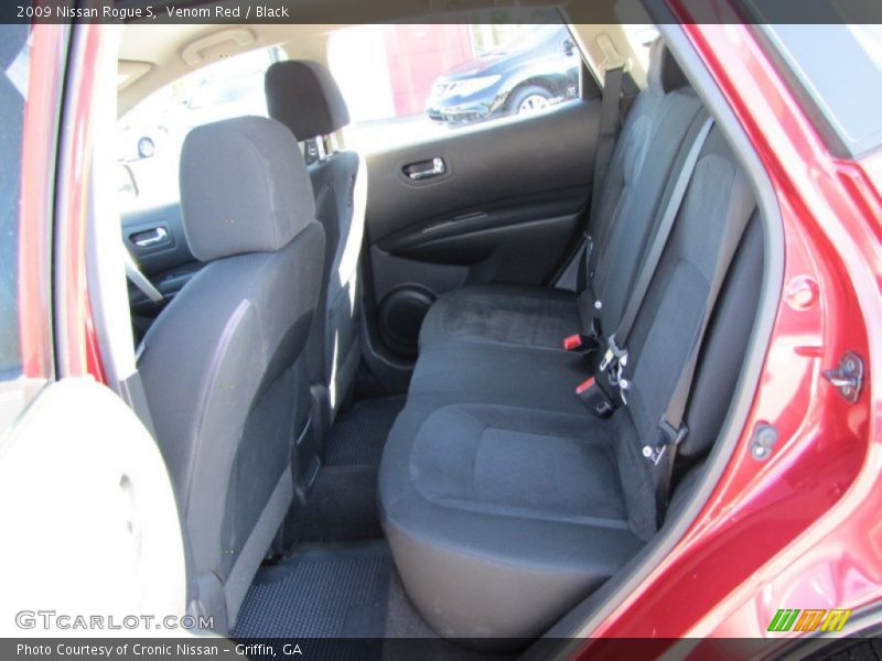 Venom Red / Black 2009 Nissan Rogue S