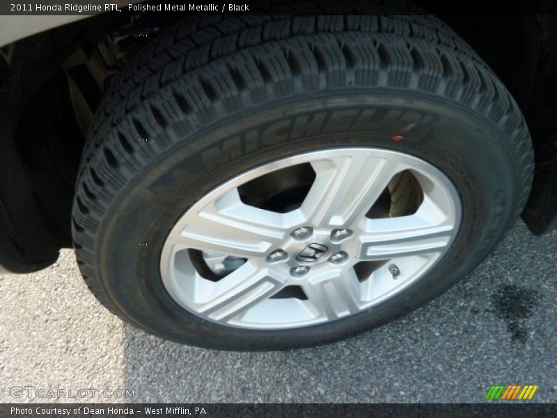 Polished Metal Metallic / Black 2011 Honda Ridgeline RTL