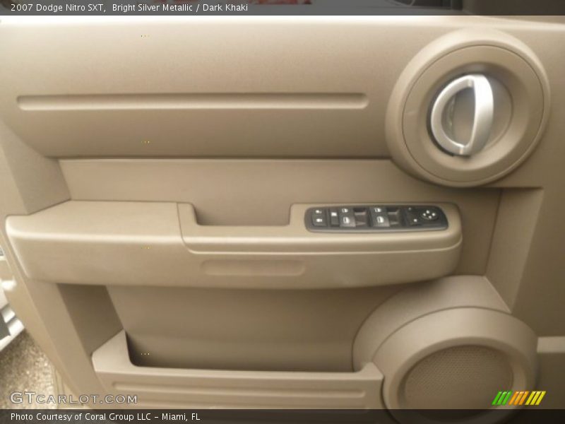 Bright Silver Metallic / Dark Khaki 2007 Dodge Nitro SXT