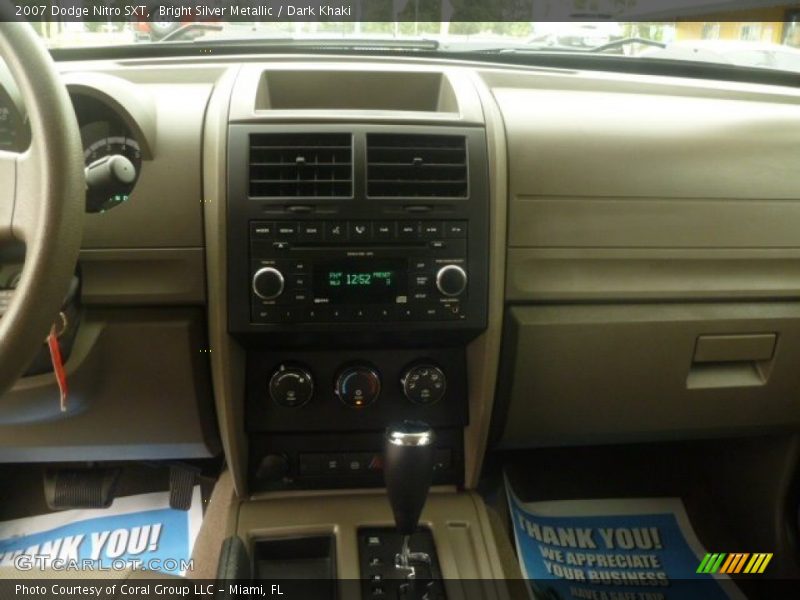 Bright Silver Metallic / Dark Khaki 2007 Dodge Nitro SXT