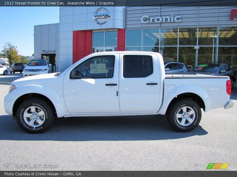 Avalanche White / Graphite 2012 Nissan Frontier SV Crew Cab