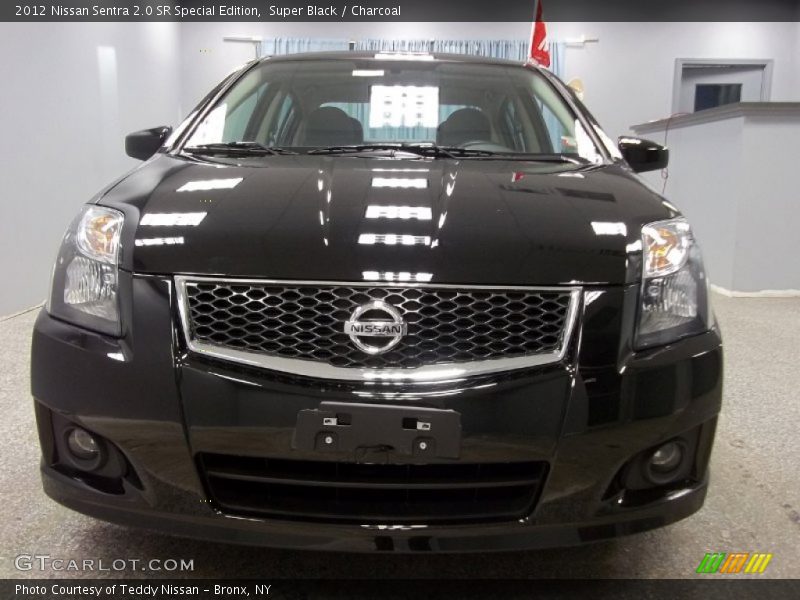 Super Black / Charcoal 2012 Nissan Sentra 2.0 SR Special Edition