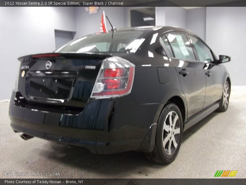 Super Black / Charcoal 2012 Nissan Sentra 2.0 SR Special Edition