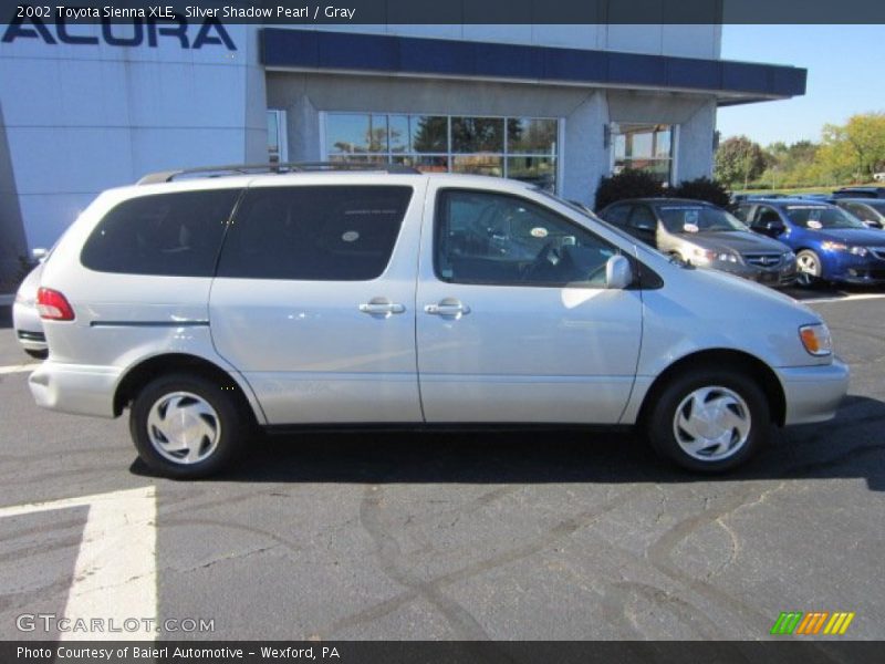 Silver Shadow Pearl / Gray 2002 Toyota Sienna XLE