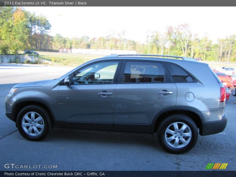 Titanium Silver / Black 2011 Kia Sorento LX V6