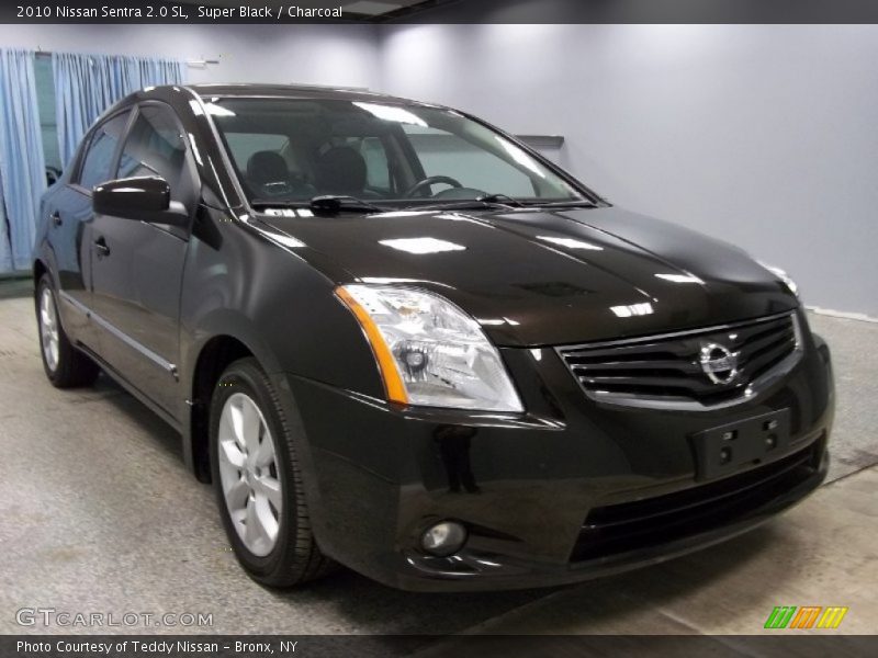 Super Black / Charcoal 2010 Nissan Sentra 2.0 SL