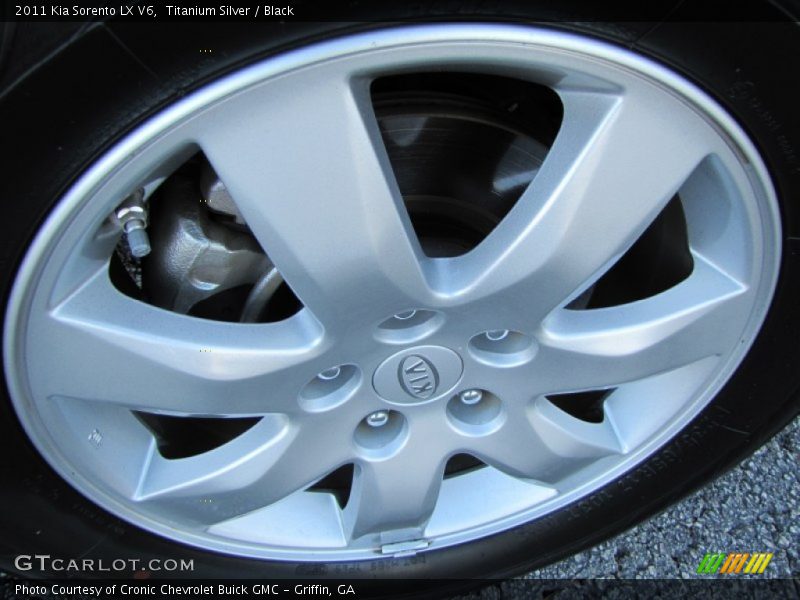Titanium Silver / Black 2011 Kia Sorento LX V6