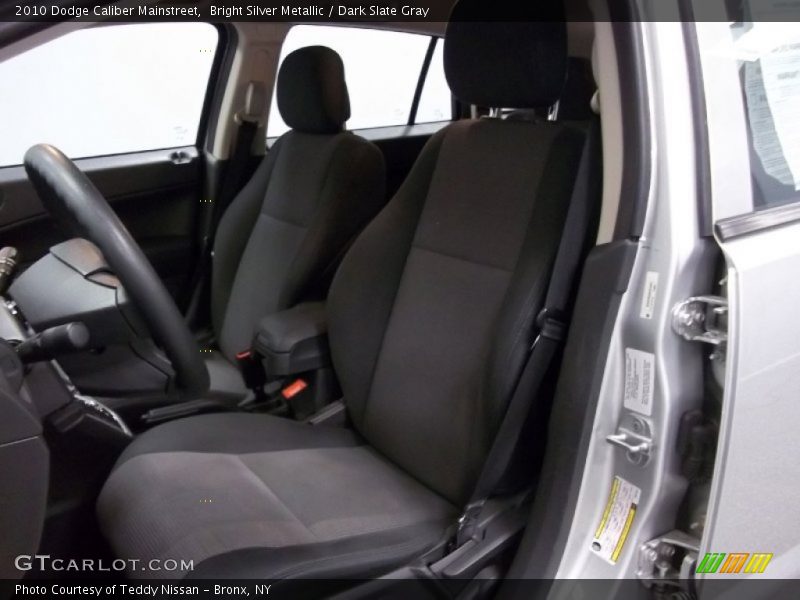Bright Silver Metallic / Dark Slate Gray 2010 Dodge Caliber Mainstreet