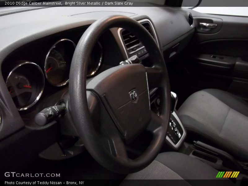 Bright Silver Metallic / Dark Slate Gray 2010 Dodge Caliber Mainstreet