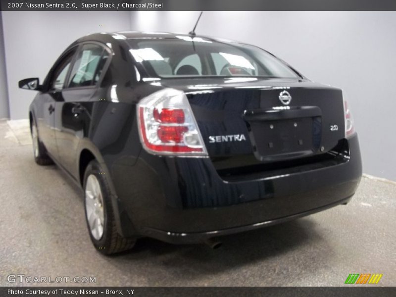 Super Black / Charcoal/Steel 2007 Nissan Sentra 2.0