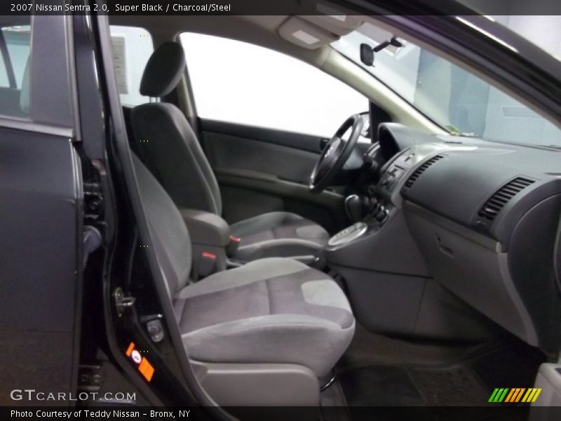 Super Black / Charcoal/Steel 2007 Nissan Sentra 2.0