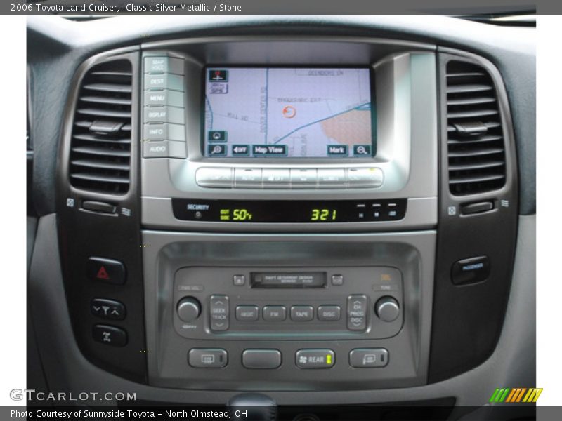 Controls of 2006 Land Cruiser 