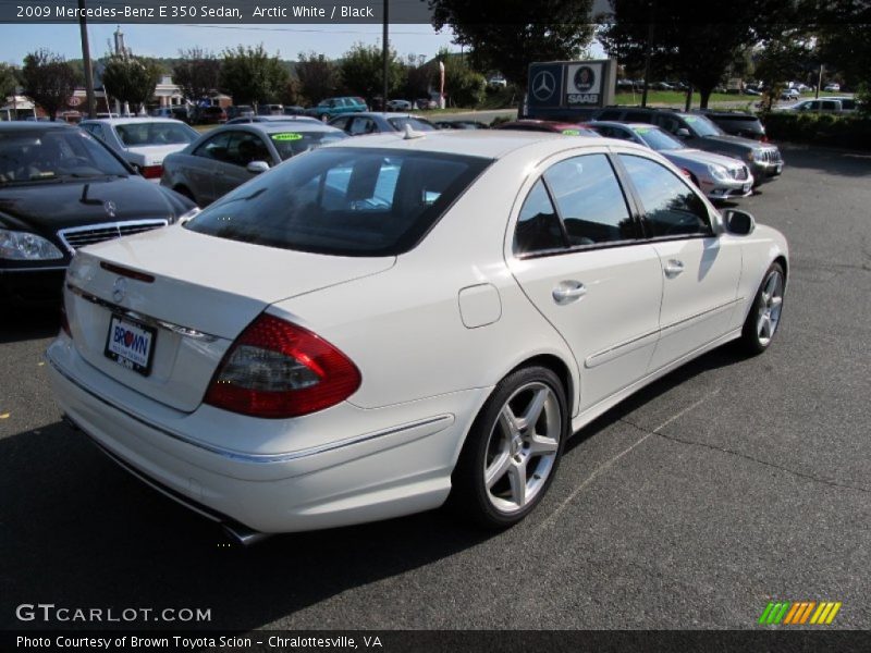 Arctic White / Black 2009 Mercedes-Benz E 350 Sedan