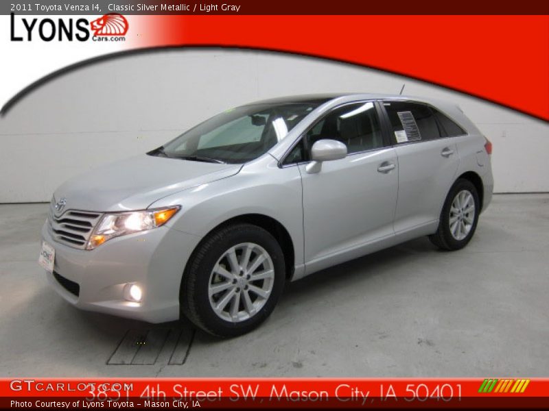 Classic Silver Metallic / Light Gray 2011 Toyota Venza I4
