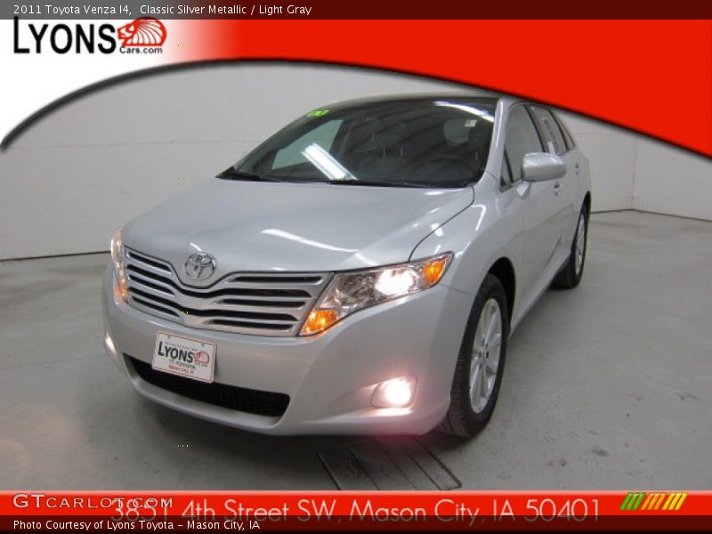 Classic Silver Metallic / Light Gray 2011 Toyota Venza I4