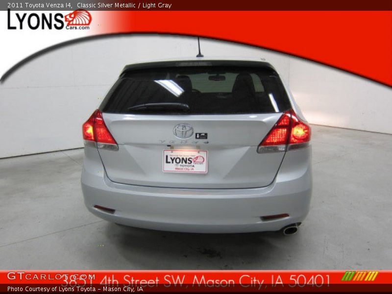 Classic Silver Metallic / Light Gray 2011 Toyota Venza I4
