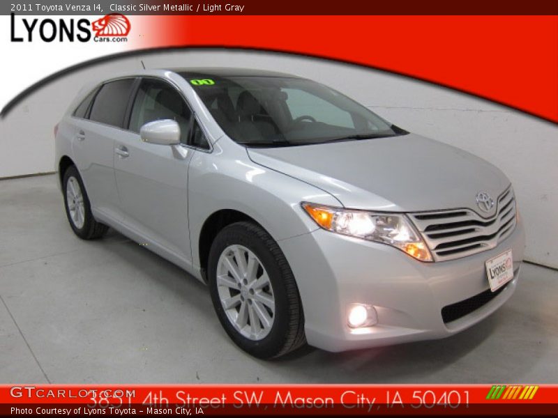 Classic Silver Metallic / Light Gray 2011 Toyota Venza I4