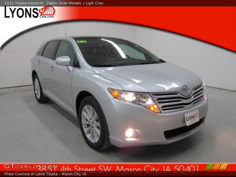 Classic Silver Metallic / Light Gray 2011 Toyota Venza I4