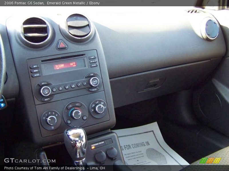 Emerald Green Metallic / Ebony 2006 Pontiac G6 Sedan