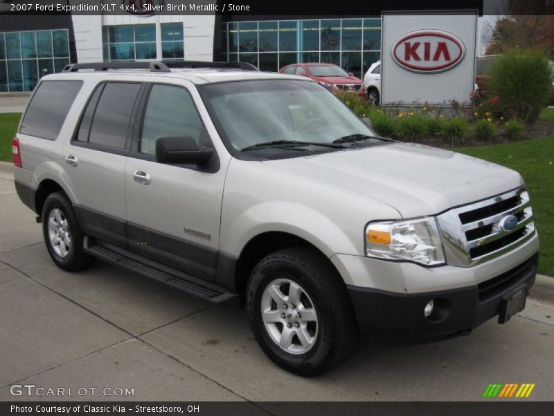 Silver Birch Metallic / Stone 2007 Ford Expedition XLT 4x4