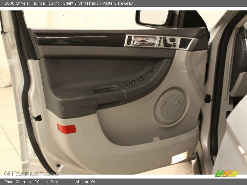 Bright Silver Metallic / Pastel Slate Gray 2008 Chrysler Pacifica Touring