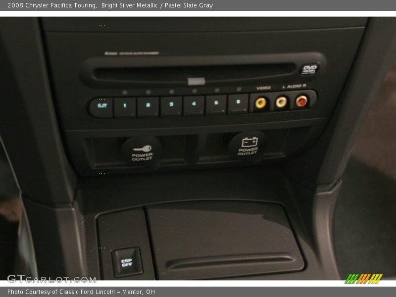 Bright Silver Metallic / Pastel Slate Gray 2008 Chrysler Pacifica Touring