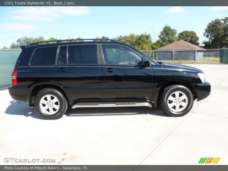 Black / Ivory 2001 Toyota Highlander V6
