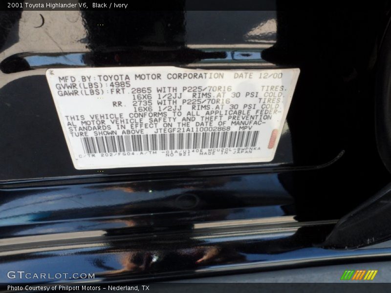 Black / Ivory 2001 Toyota Highlander V6