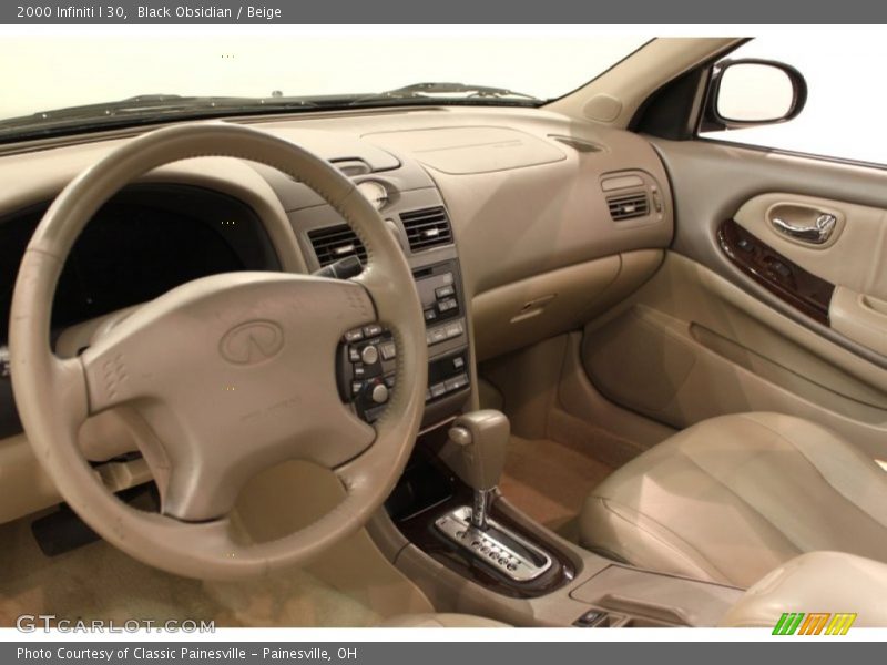 Black Obsidian / Beige 2000 Infiniti I 30