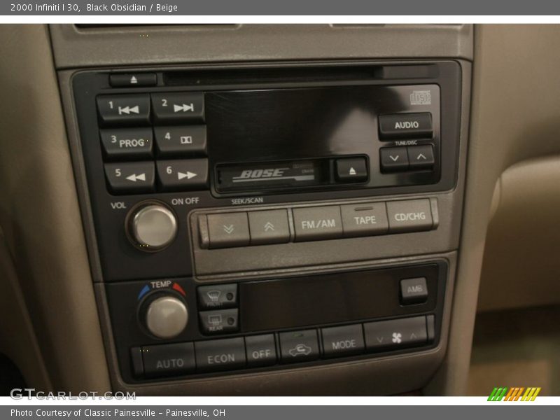 Black Obsidian / Beige 2000 Infiniti I 30