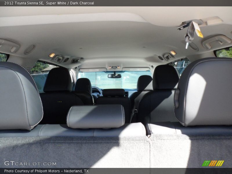 Super White / Dark Charcoal 2012 Toyota Sienna SE
