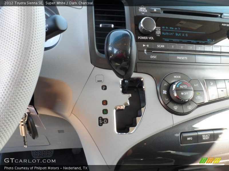  2012 Sienna SE 6 Speed ECT-i Automatic Shifter