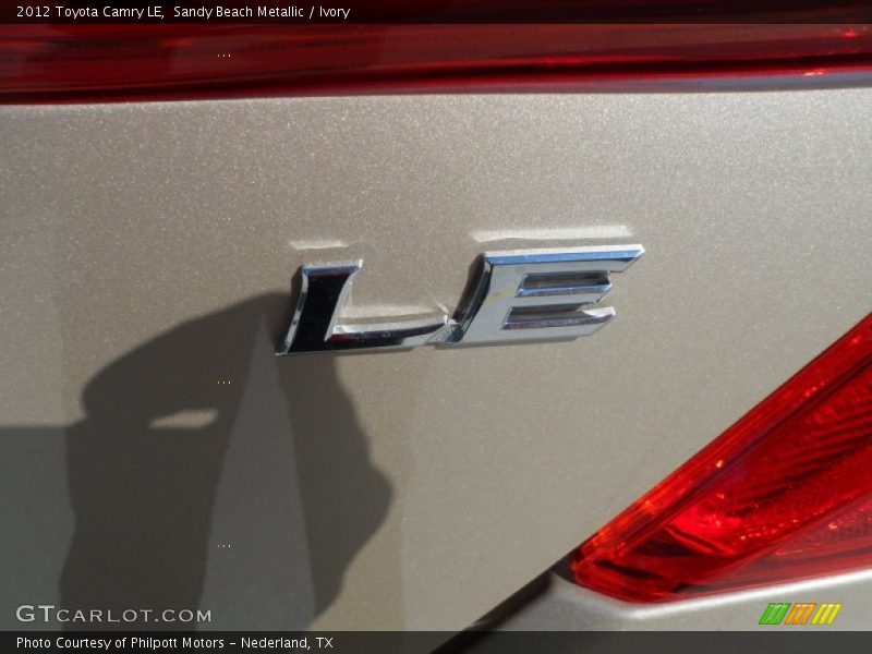 Sandy Beach Metallic / Ivory 2012 Toyota Camry LE