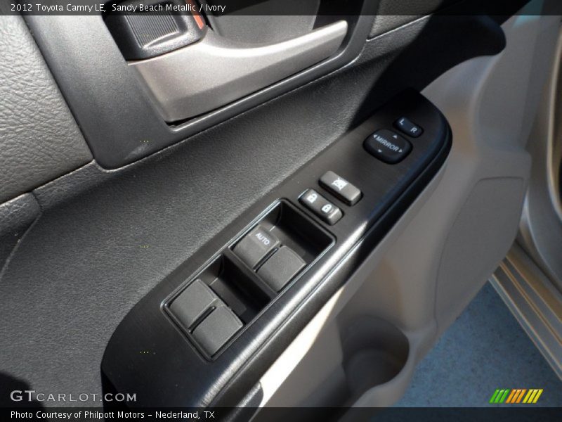 Sandy Beach Metallic / Ivory 2012 Toyota Camry LE
